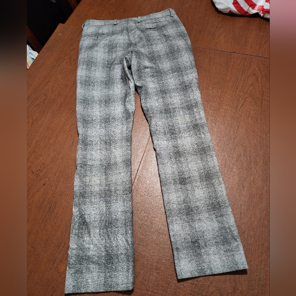 Murano Black and Gray Checkered Men's Vest and Pants Set - Picture 6 of 16
